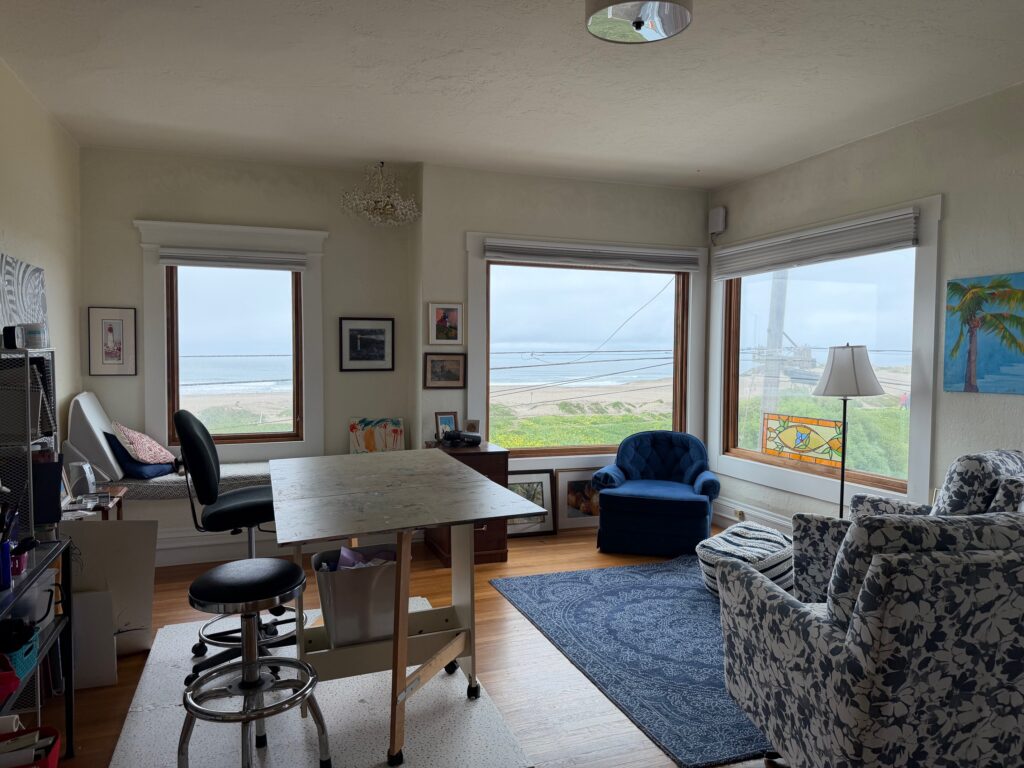 Large windows with natural lighting