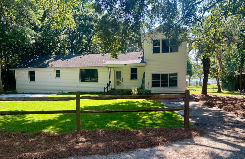 Exterior SFR in South Carolina